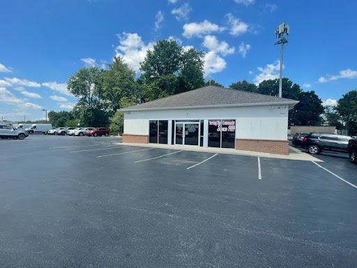 Used Car Dealer «Miracle Motor Mart», reviews and photos, 2380 Morse Rd, Columbus, OH 43229, USA