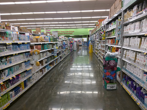 Grocery Store «Food 4 Less», reviews and photos, 2090 S Garey Ave, Pomona, CA 91766, USA