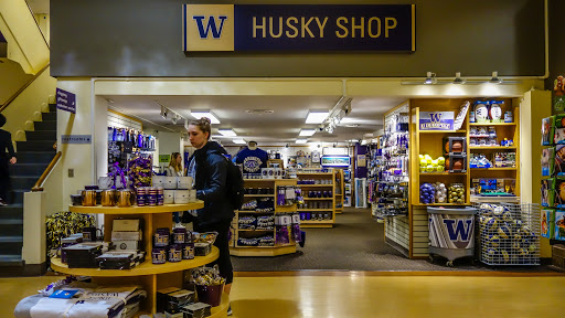 University Book Store, 4326 University Way NE, Seattle, WA 98105, USA, 