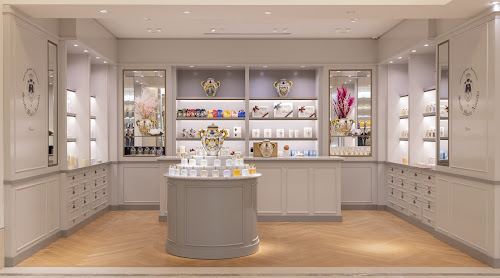 Magasin de cosmétiques Officina Profumo-Farmaceutica di Santa Maria Novella Paris