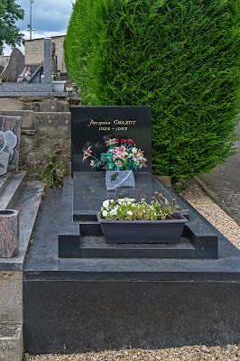 Cimetière à Monthyon