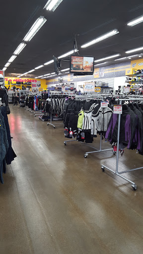 Motorcycle Parts Store «Cycle Gear», reviews and photos, 9128 Marshall Dr, Lenexa, KS 66215, USA