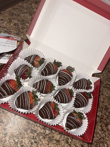 Gift Shop «Edible Arrangements», reviews and photos, 6167 Haggerty Rd, West Bloomfield Township, MI 48323, USA