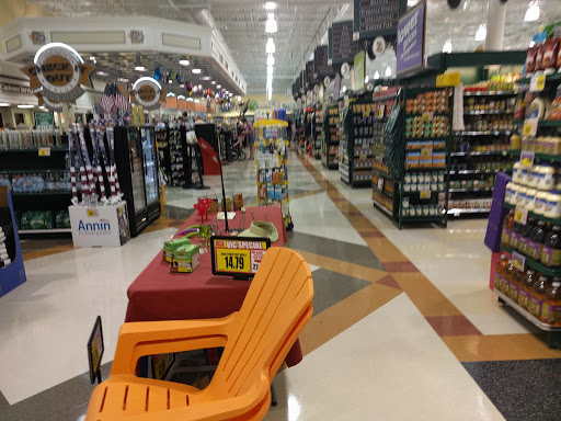 Grocery Store «Harris Teeter», reviews and photos, 8620 Guilford Rd, Columbia, MD 21046, USA