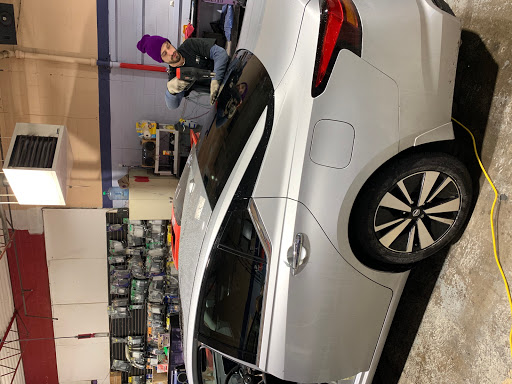 Car Alarm Supplier «Expert Electronics», reviews and photos, 2231 N Humboldt Ave, Milwaukee, WI 53212, USA