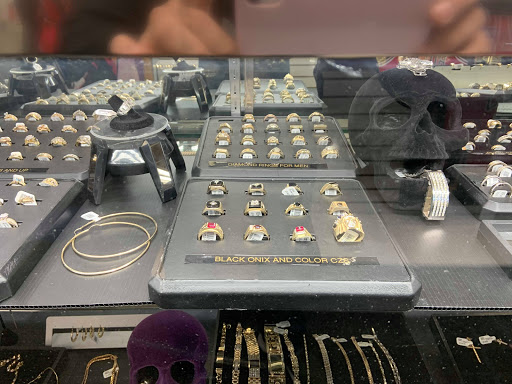 Pawn Shop «Uptown Pawn», reviews and photos, 301 W Lake St, Minneapolis, MN 55408, USA