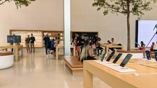 Computer Store «Apple Dadeland», reviews and photos, 7535 Dadeland Mall Cir W, Miami, FL 33156, USA