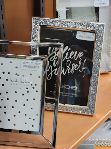 Clothing Store «Burlington Coat Factory», reviews and photos, 4801 McKnight Rd #42, Pittsburgh, PA 15237, USA