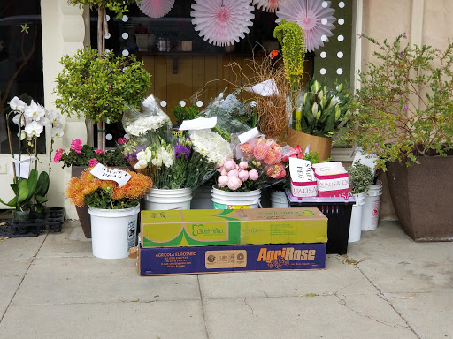 Florist «Sweet Pea Florist», reviews and photos, 5918 Naples Plaza, Long Beach, CA 90803, USA