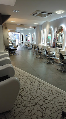 Mendy hair studio à Neufchâtel-en-Bray