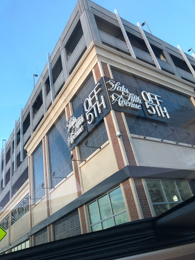 Department Store «Saks OFF 5TH», reviews and photos, 300 Canal St, Somerville, MA 02145, USA