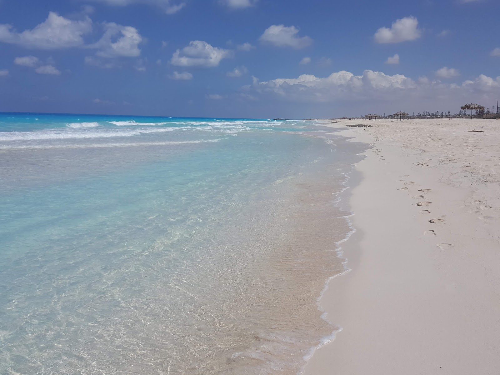 Foto de El-Rowad Beach área de comodidades