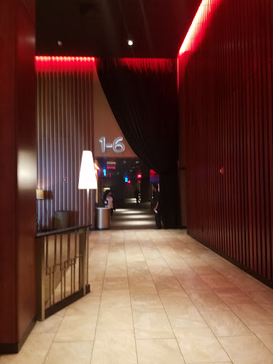Movie Theater «Showcase SuperLux», reviews and photos, 55 Boylston St, Chestnut Hill, MA 02467, USA