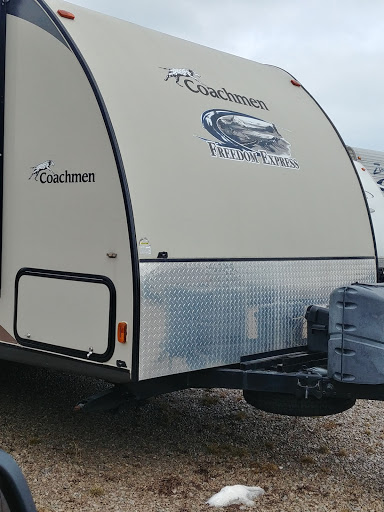 RV Repair Shop «PGA Marine, RV & Auto Collision», reviews and photos, 32393 Lakepoint St, New Baltimore, MI 48047, USA