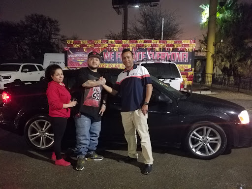 Used Car Dealer «Veracity Auto Center», reviews and photos, 1963 Austin Hwy, San Antonio, TX 78218, USA