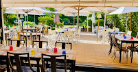 Atmosphère du La Villa - Restaurant Bar Lounge à Saint-Clément-des-Baleines - n°16