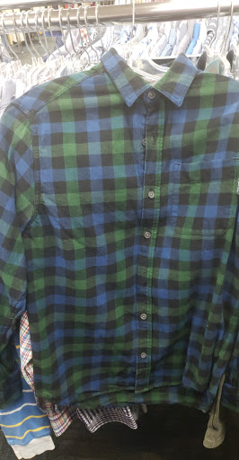 Thrift Store «Goodwill Lynnhaven Retail Store», reviews and photos, 600 S Lynnhaven Rd, Virginia Beach, VA 23452, USA