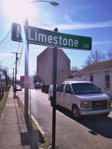 Book Store «Wild Fig Books & Coffee», reviews and photos, 726 N Limestone, Lexington, KY 40508, USA