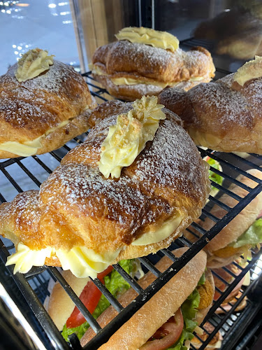 Αρτοποιείο Συνικη Ανοιχτές ώρες