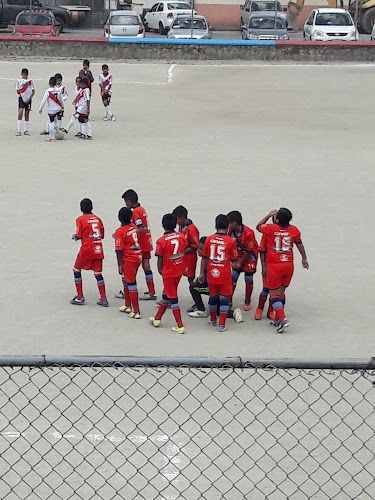 Opiniones de Liga Barrial de Toctiuco en Quito - Campo de fútbol