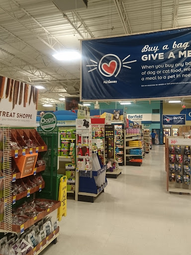 Pet Supply Store «PetSmart», reviews and photos, 8215 Laguna Blvd, Elk Grove, CA 95758, USA
