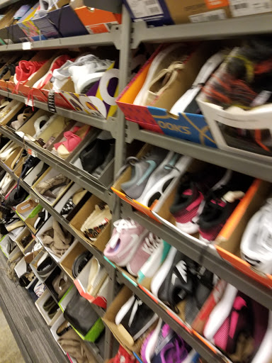 Department Store «Nordstrom Rack Tustin Market Place», reviews and photos, 2882 El Camino Real, Tustin, CA 92782, USA