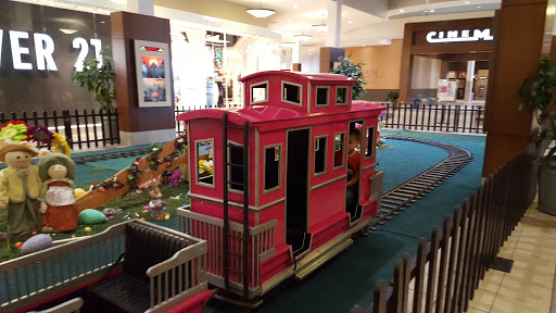 Shopping Mall «Monroeville Mall», reviews and photos, 200 Mall Cir Dr, Monroeville, PA 15146, USA