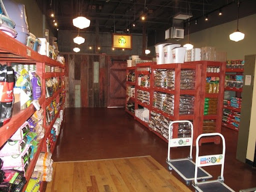Pet Supply Store «Green Dog Pet Supply», reviews and photos, 4327 NE Fremont St, Portland, OR 97213, USA