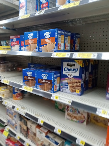 Shopping Mall «Village Square Shopping Center», reviews and photos, 2800 Recker Hwy, Winter Haven, FL 33880, USA