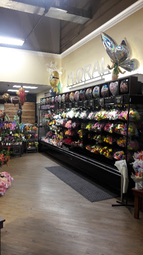 Grocery Store «Kroger», reviews and photos, 23191 Marter Rd, St Clair Shores, MI 48080, USA