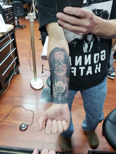 Tattoo and Piercing Shop «Heart & Soul», reviews and photos, 766 Plumas St, Yuba City, CA 95991, USA