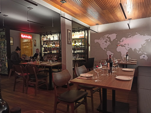 Logo da empresa - Instinto Gastrobar