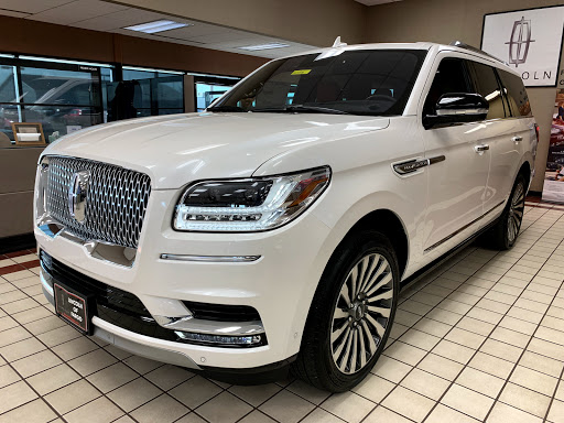 Car Dealer «Lunde Auto Center», reviews and photos, 140 40th St S, Fargo, ND 58103, USA