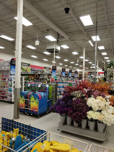 Craft Store «Michaels», reviews and photos, 1551 N Victory Pl, Burbank, CA 91502, USA