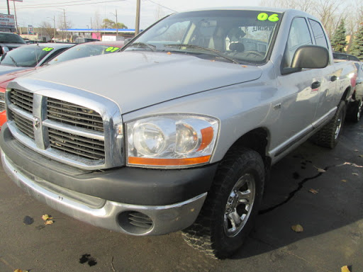Used Car Dealer «D&D All American Auto Sales», reviews and photos, 25030 Groesbeck Hwy, Warren, MI 48089, USA