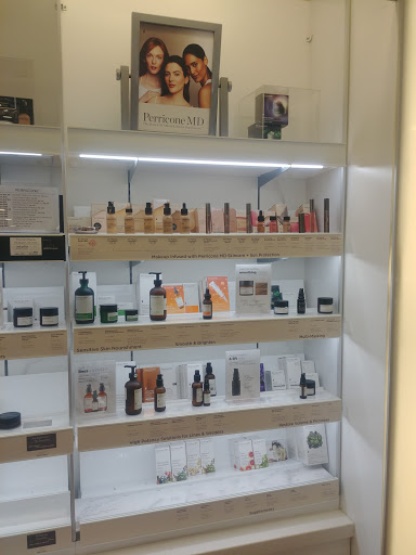 Hair Salon «Ulta Beauty», reviews and photos, 950 Renz Ln #10, Gilroy, CA 95020, USA