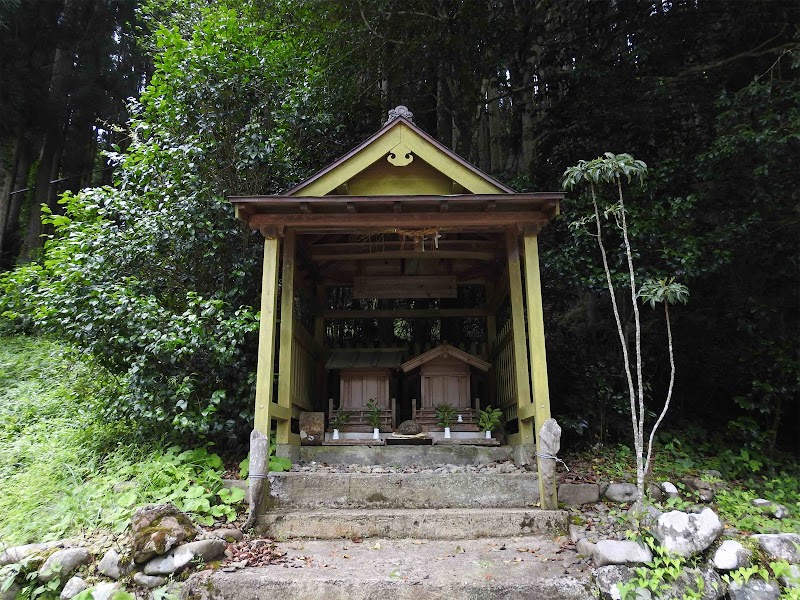 安達八幡神社