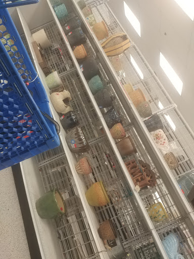 Clothing Store «Ross Dress for Less», reviews and photos, 4404 Dallas Fort Worth Turnpike, Dallas, TX 75211, USA