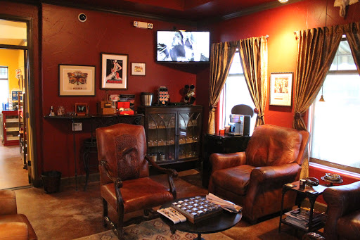 Cigar Shop «The Republic Cigar Humidor & Lounge», reviews and photos, 2336 Gruene Lake Dr, New Braunfels, TX 78130, USA