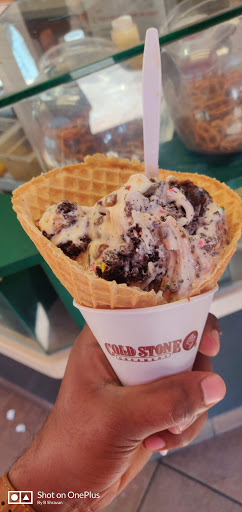 Ice Cream Shop «Cold Stone Creamery», reviews and photos, 1 Levee Way #2104, Newport, KY 41071, USA