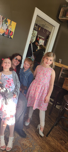 Winery «Wyldewood Cellars Winery», reviews and photos, 218 E Lincoln St, St Joseph, IL 61873, USA