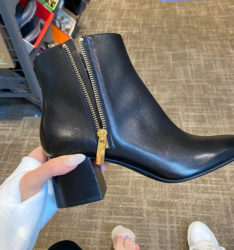 Stores to buy women's black boots Philadelphia