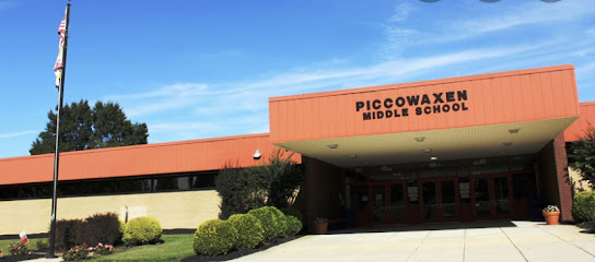 Piccowaxen Middle School