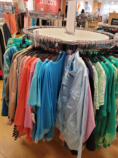 Shopping Mall «San Francisco Premium Outlets», reviews and photos, 2774 Livermore Outlets Dr, Livermore, CA 94551, USA