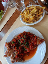 Plats et boissons du Restaurant français Au bon coin les pieds de cochon à Peyrehorade - n°4