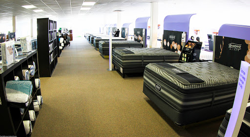 Furniture Store «At Home Furniture and Mattress Superstore», reviews and photos, 930 Hill St SE, Albany, OR 97322, USA