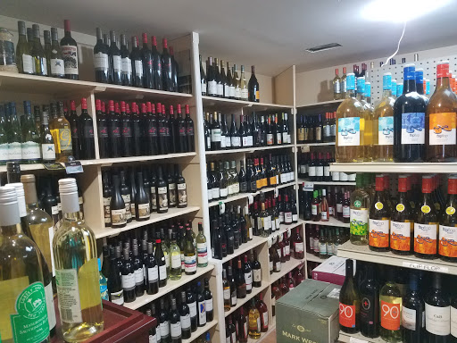 Liquor Store «Cape Vincent Liquor Store», reviews and photos, 154 Lee St, Cape Vincent, NY 13618, USA