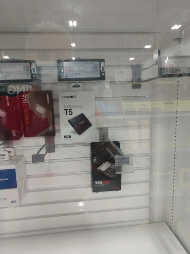 Electronics Store «Best Buy», reviews and photos, 10400 Owings Mills Blvd, Owings Mills, MD 21117, USA