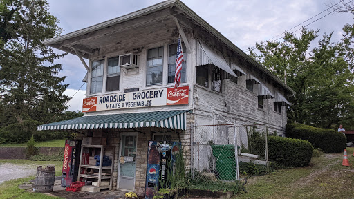 Roadside Grocery, 18104 Shelbyville Rd, Fisherville, KY 40023, USA, 
