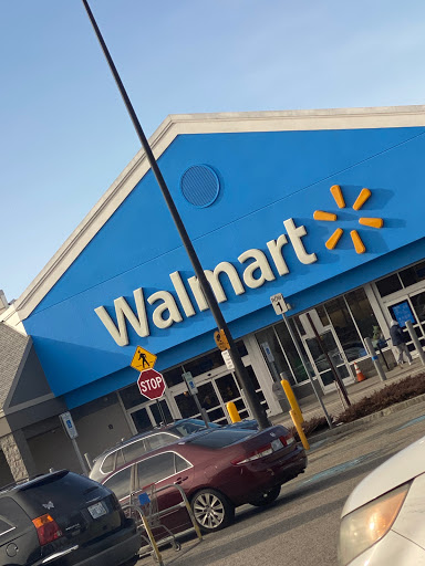 Discount Store «Walmart», reviews and photos, 840 Post Rd, Warwick, RI 02888, USA